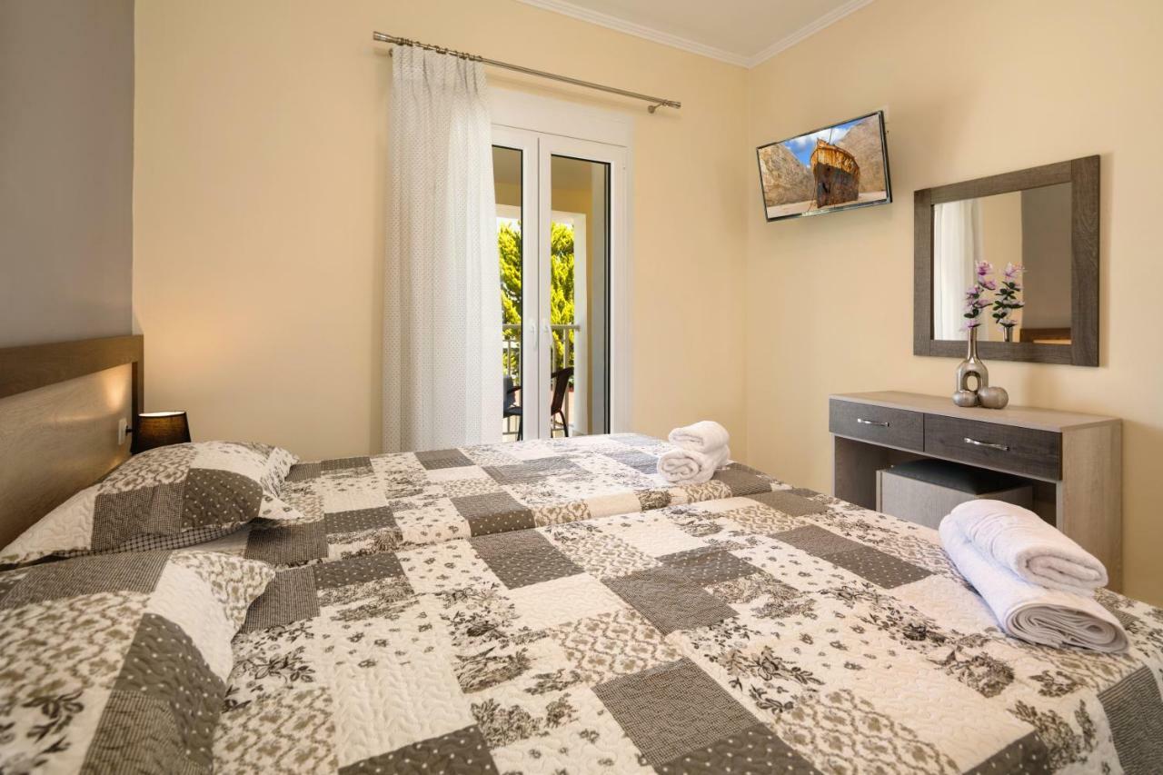 Morfeas Zante Apartments Extérieur photo